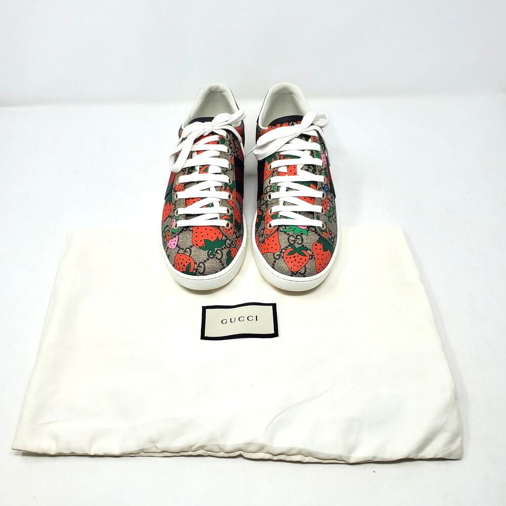 Gucci GG Supreme Monogram Logo Strawberry Lace Up Sneaker wears like a 7 1/2. - Picture 2 of 12